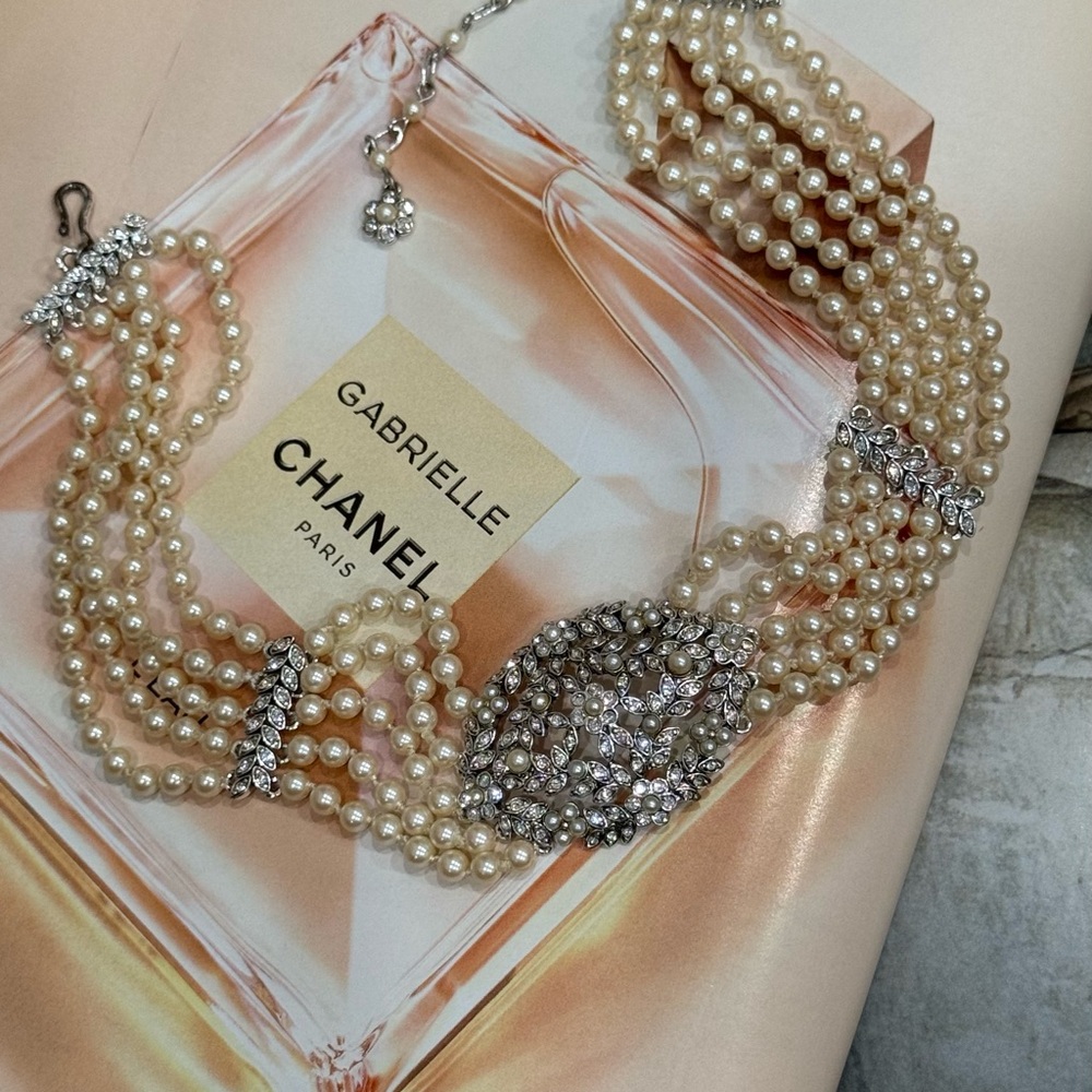 Vintage MONET Multi-Strand Pearl Necklace - Picture 2 of 11